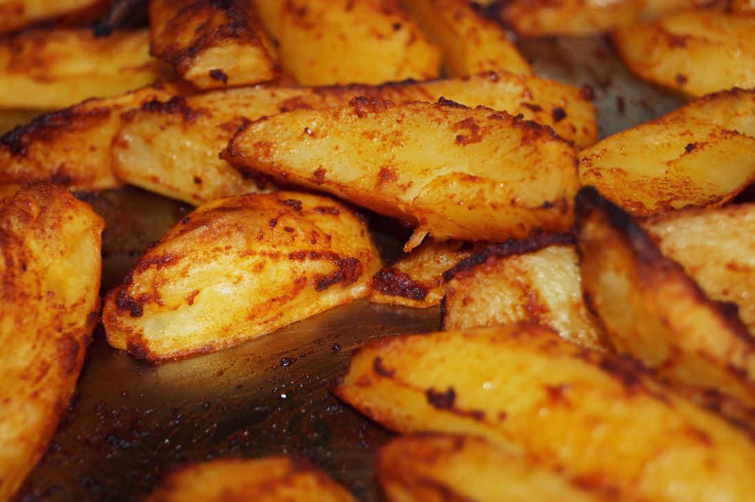 Herb-garlic roasted potatoes